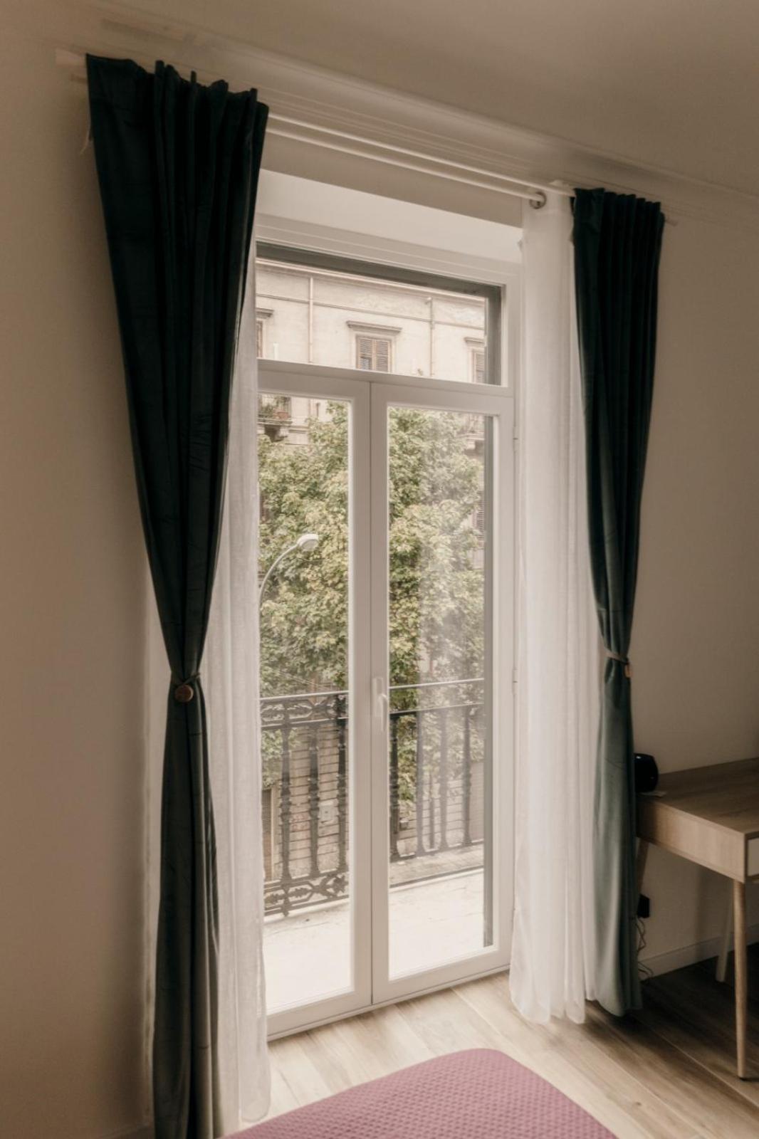 Sofia'S Central Apartment パレルモ エクステリア 写真